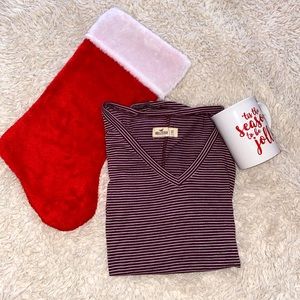 Hollister dark red maroon long sleeve shirt